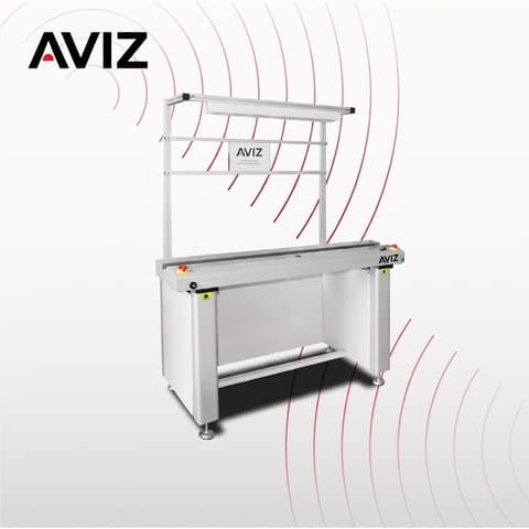 AVIZ Inspection Electronic PCB Conveyor for Board Transfer Control - تحميل وتفريغ ونقل وتخزين PCB المؤقت AVIZ Inspection Electronic PCB Conveyor for Board Transfer Control منظر المعدة ضمن حركة PCB مستقرة بين مراحل العملية