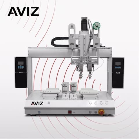 AVIZ Inline Screwdriver Locking Placement Feeder for Placement Head Support - روبوتات الأتمتة المكتبية AVIZ Inline Screwdriver Locking Placement Feeder for Placement Head Support منظر المعدة ضمن أتمتة خلوية متكررة للحام أو التوزيع أو البراغي أو الراوتر